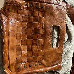 Bedstu brown woven crossbody